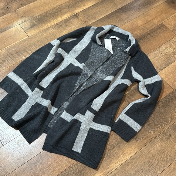 Gray Open Sweater - Picture 3 of 3